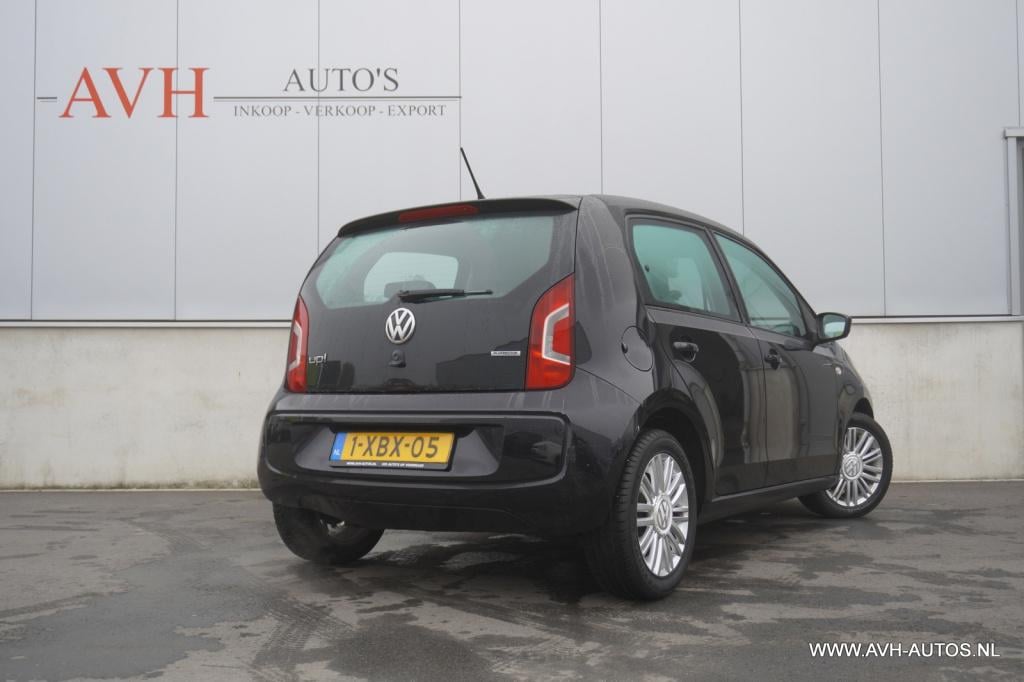 Volkswagen UP! 1.0 up! edition bluemotion