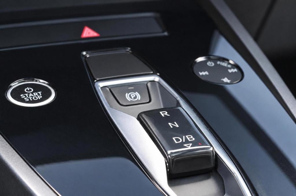 Audi Q4 E-tron 45 quattro s edition 77 kwh 266pk | soh 91,2% |