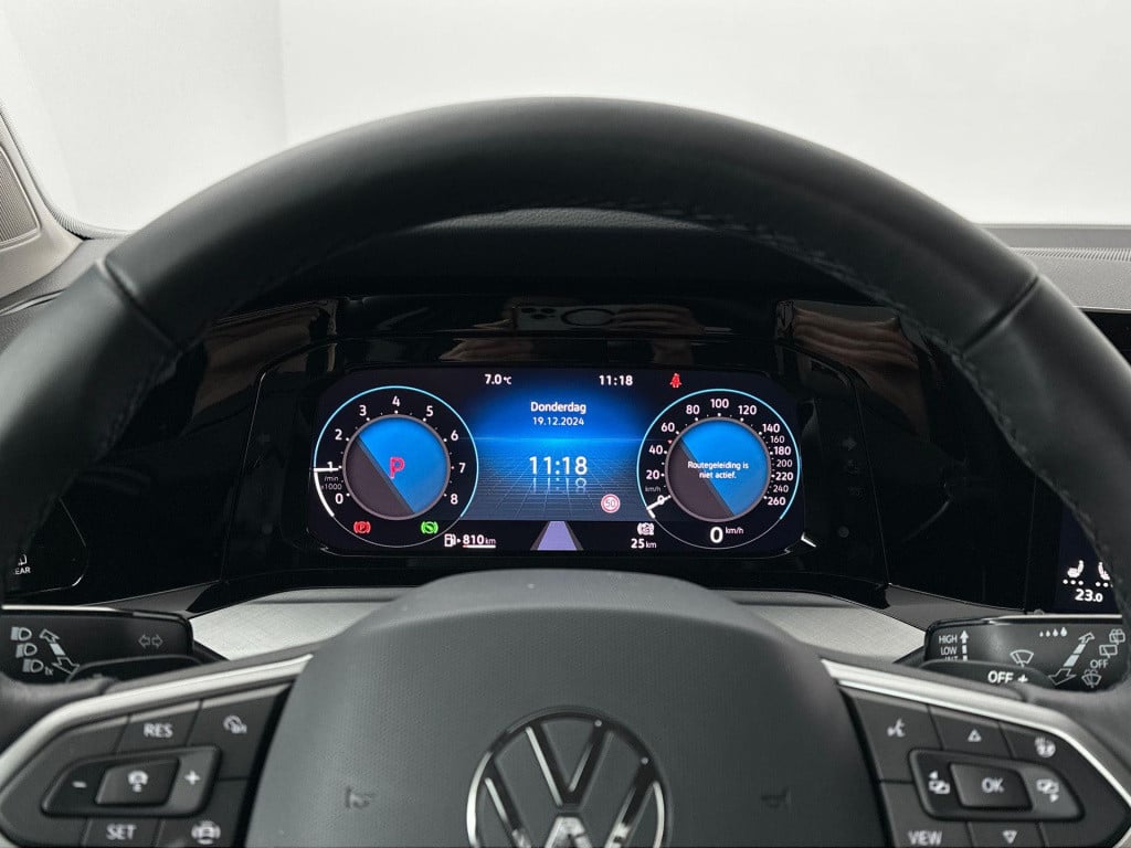 Volkswagen Golf variant 1.5 etsi life business dsg7 130pk