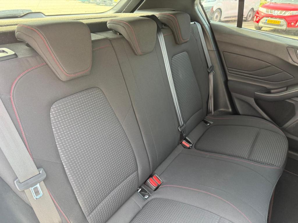 Ford Focus 1.0 ecoboost st line business