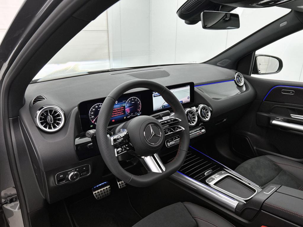 Mercedes-Benz B-Klasse 180 business solution amg | nightpakket | smartphone