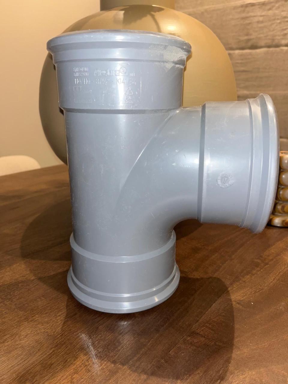 Diverse koppelingen riolering te koop