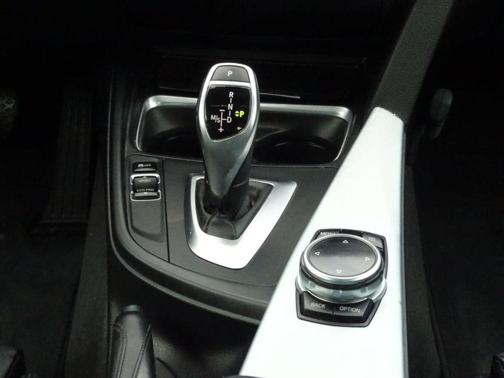 BMW 4 Serie coupé 428i high executive
