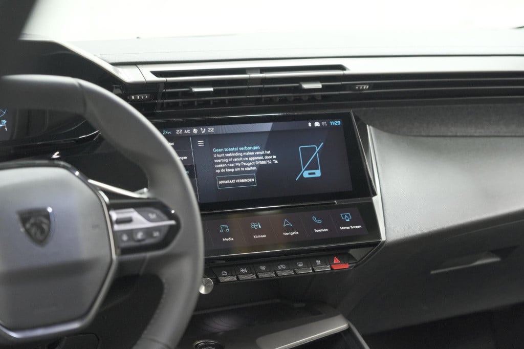 Peugeot 408 1.2 hybrid 136 e-dsc6 allure | 360 camera | navigatie | parkeer