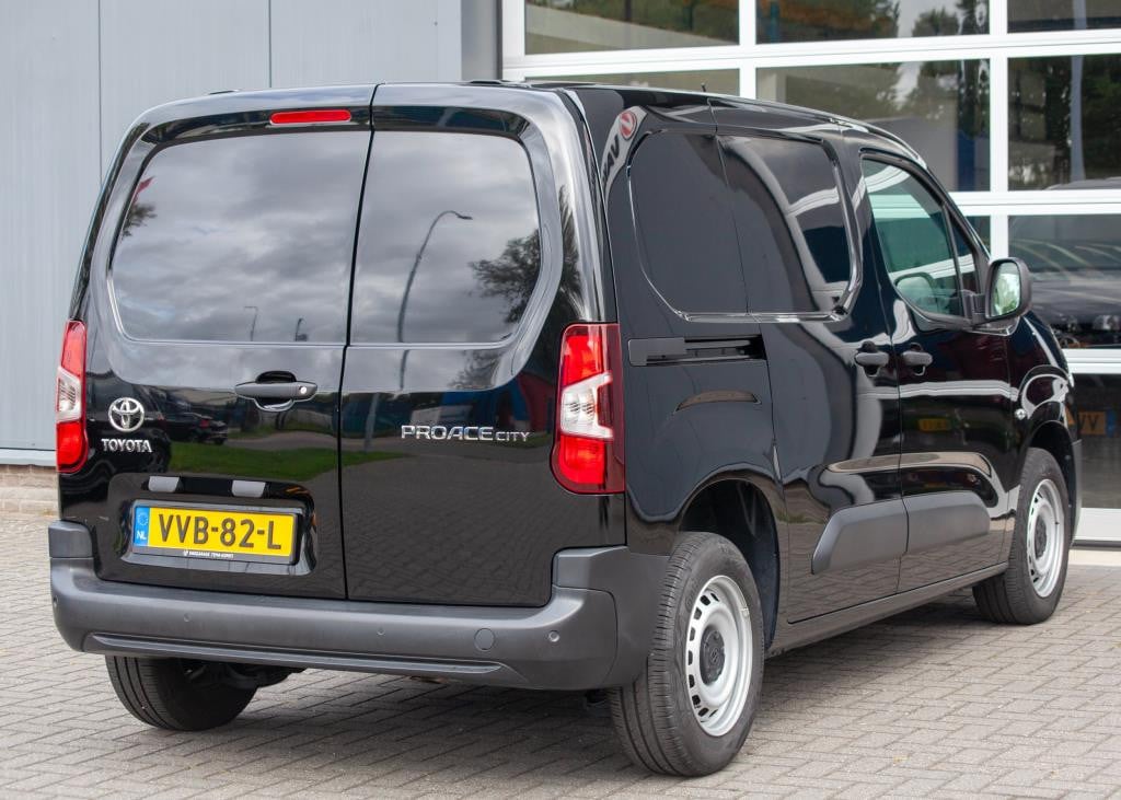 Toyota Proace city 1.2 turbo live