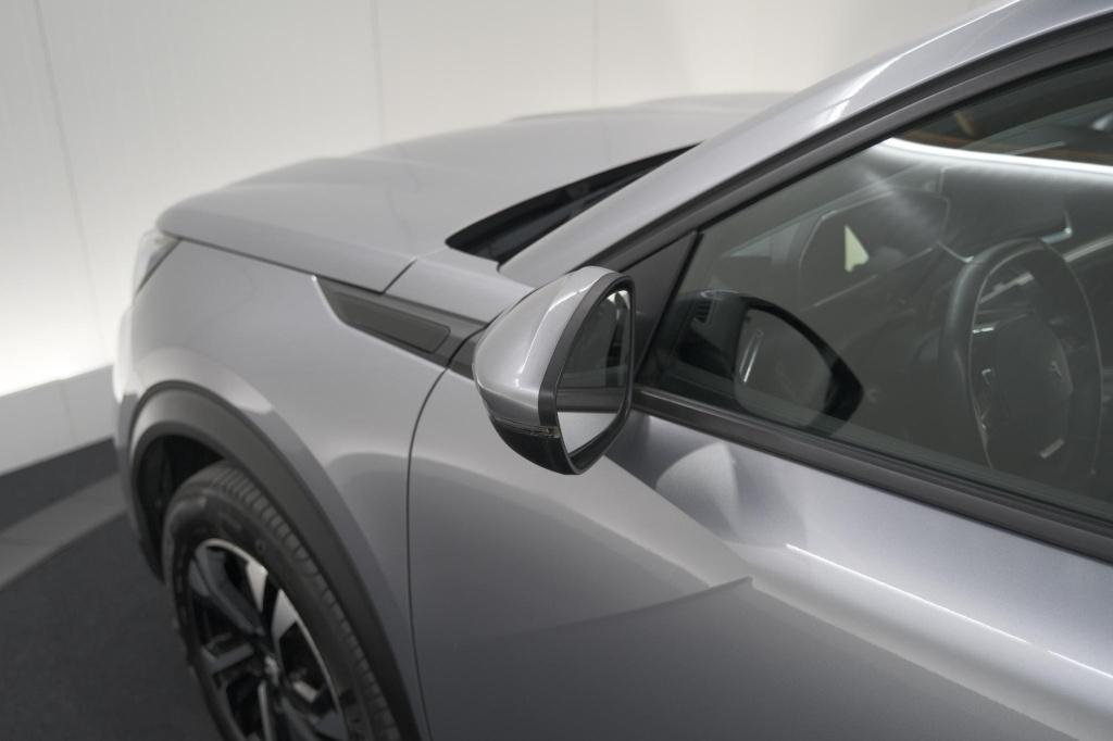 Peugeot 2008 puretech 130 blue lease allure | camera | navigatie | parkeers