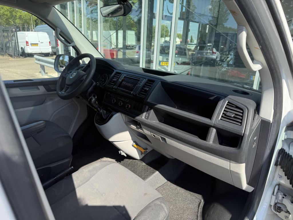 Volkswagen Transporter 2.0 tdi l1h1 highline | airco | nieuwe motor bij 240