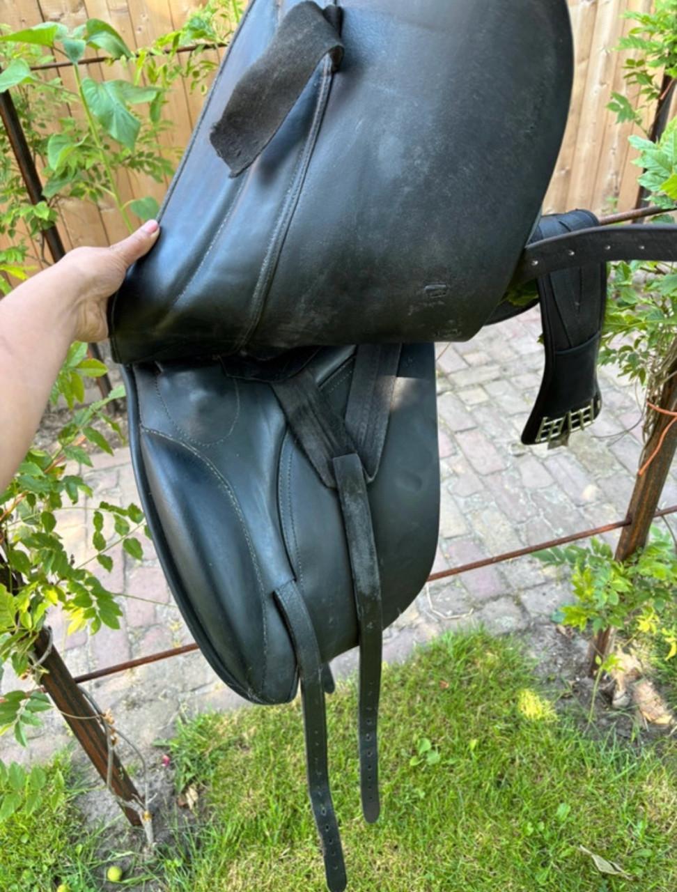 Dressuur zadel 17,5 inch Rossner