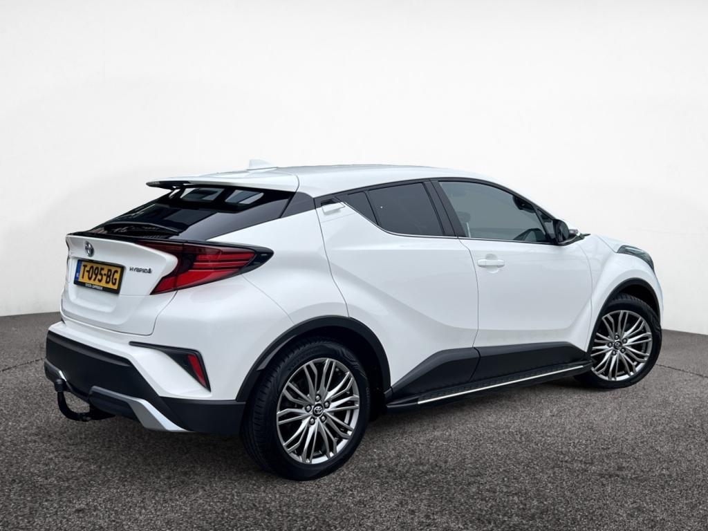 Toyota C-hr 2.0 hybrid executive