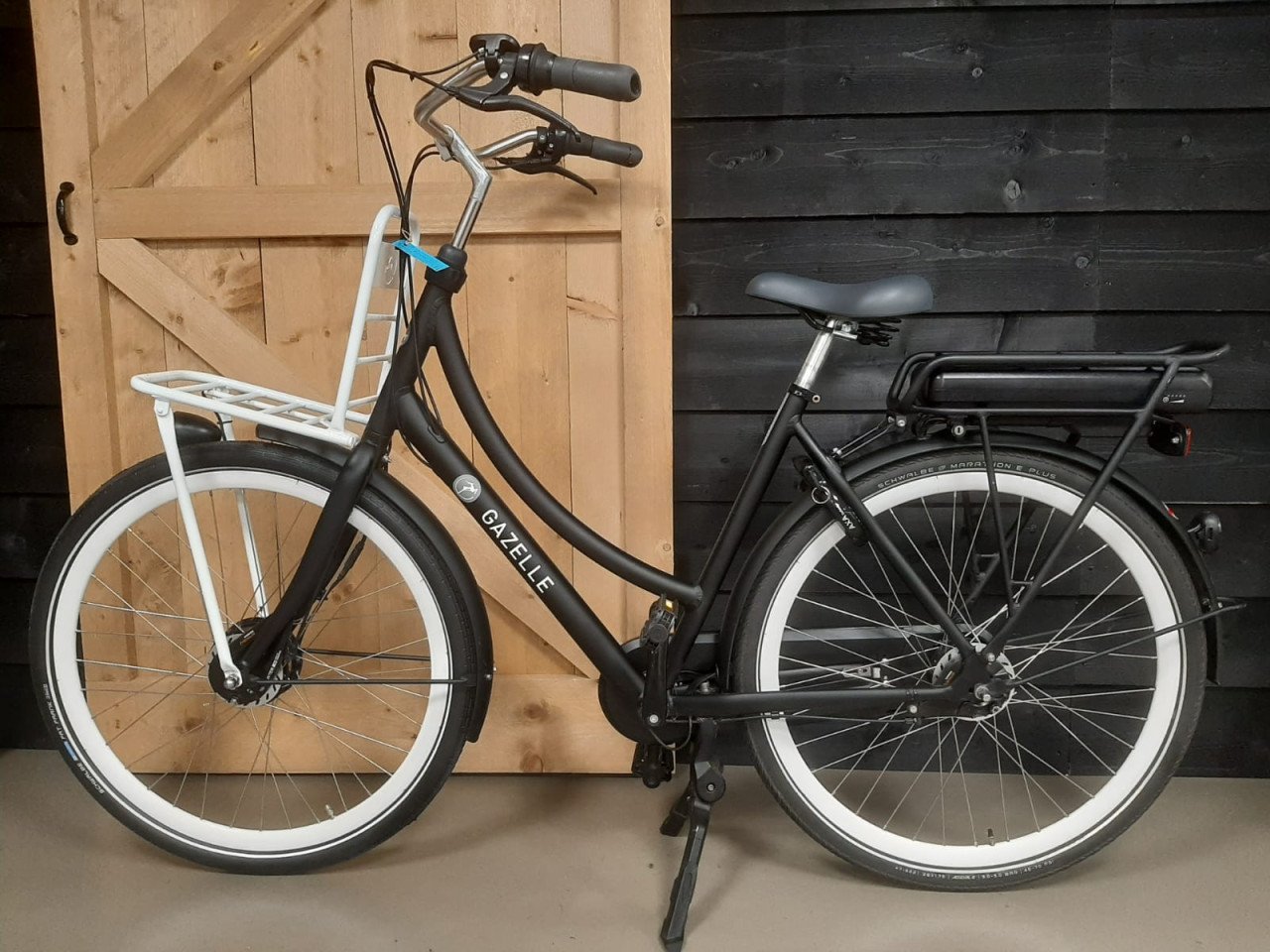 Nette Gazelle Puur NL HFB met 7 versn (3jaar jong)