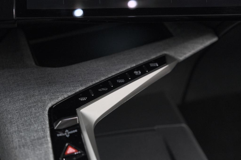 Peugeot 5008 1.2 hybrid 136 gt 7p | adaptieve cruise control | camera | ele