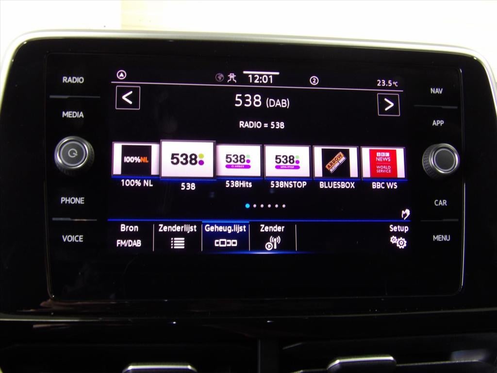 Volkswagen T-roc 1.5 tsi 150pk 7-dsg r-line