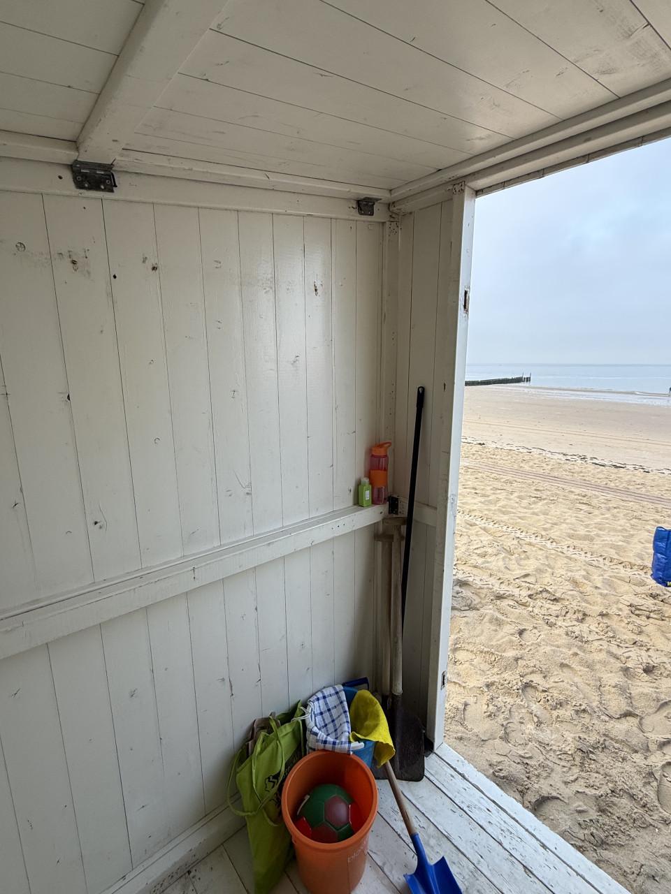 Strandhokje gratis (gereserveerd)