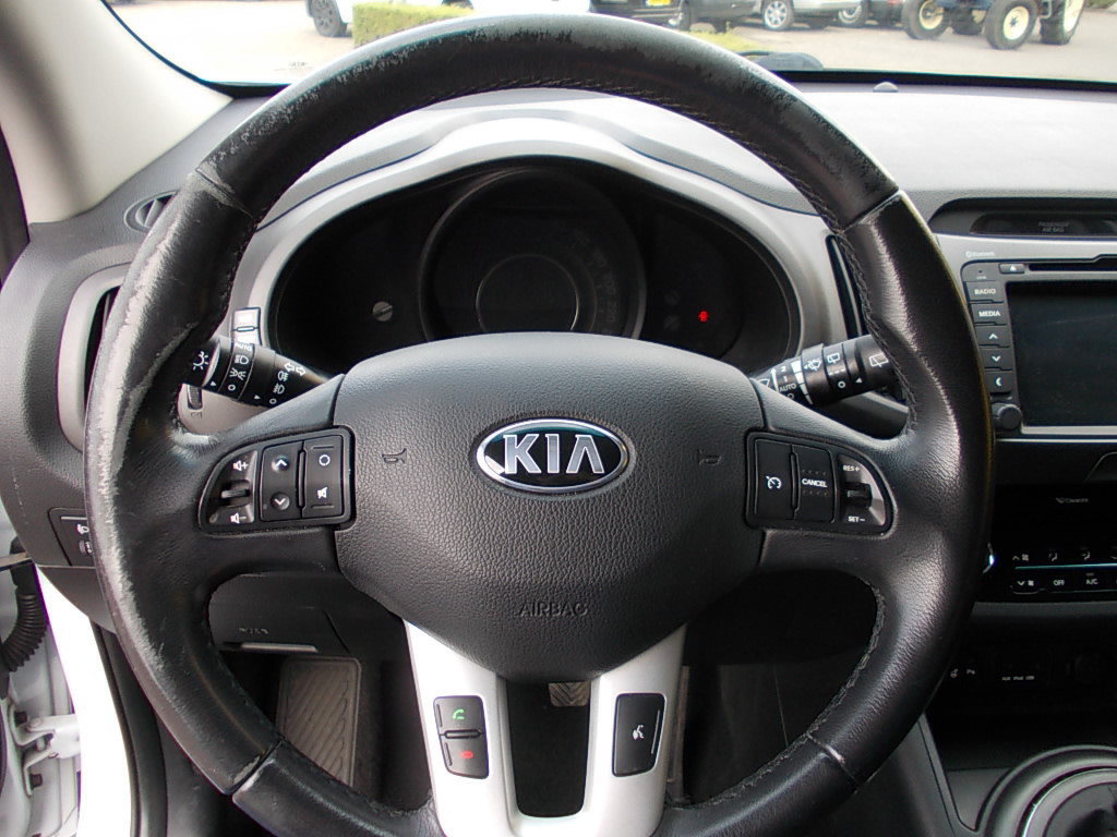 Kia Sportage 1.6 gdi airco clim. camera + nav. cruise con.