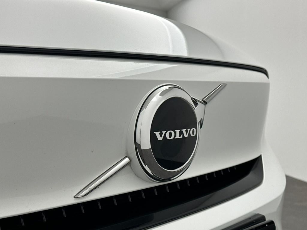 Volvo Ex40 twin motor 409pk plus 82kwh| adap.cruise| camera| stoelverwarmin