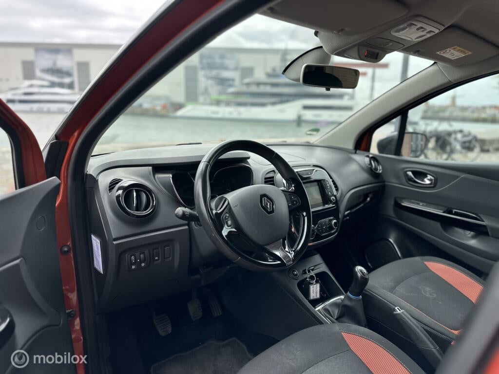 Renault Captur 0.9 TCe Helly Hansen kmst178.801 Nap BJ2014
