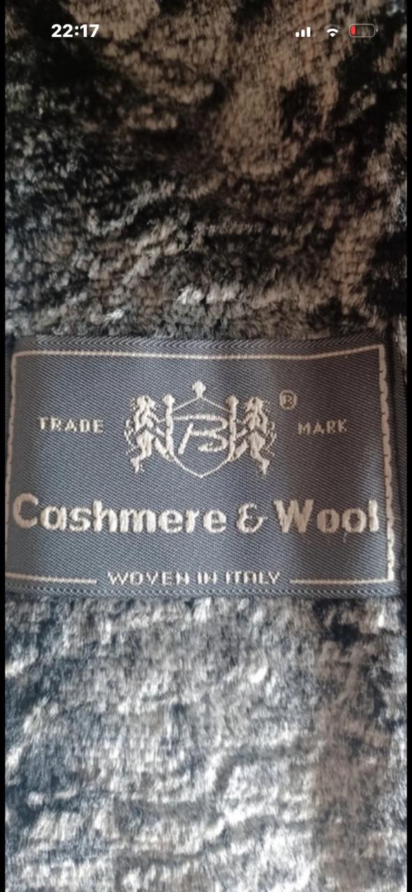 Zwarte winterjas Kohler & Krenzer in wo en cashmere stof