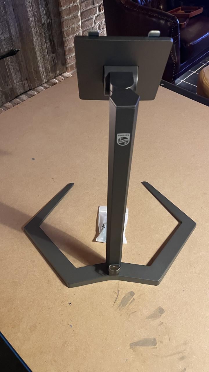 Monitor standaard, vesa 100x100 (Nieuw)