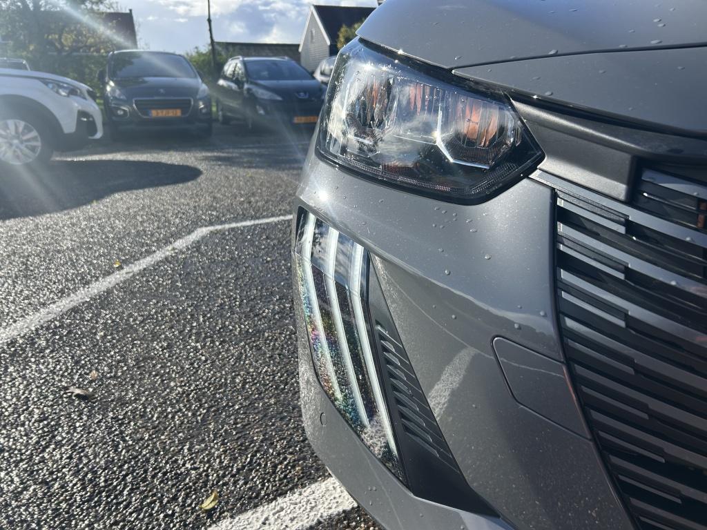Peugeot 208 1.2 hybrid 100 e-dcs6 allure