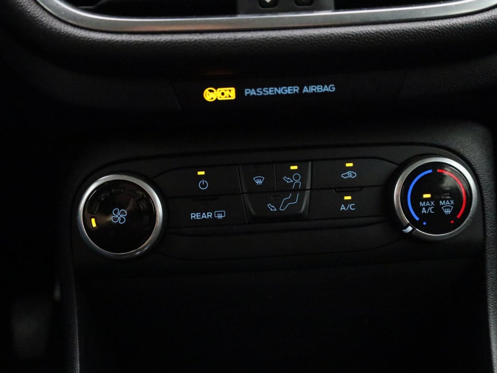 Ford Fiesta 1.0 ecoboost connected | airco | dab | bluetooth | cruise contr