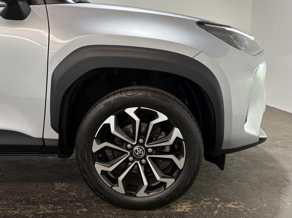 Toyota Yaris Cross 1.5 hybrid 115 first | stoel.ver| comfort pack| camera| 