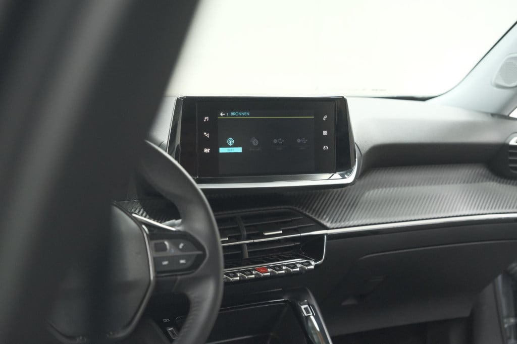 Peugeot E-2008 ev active 50 kwh | camera | navigatie | climate control | ap