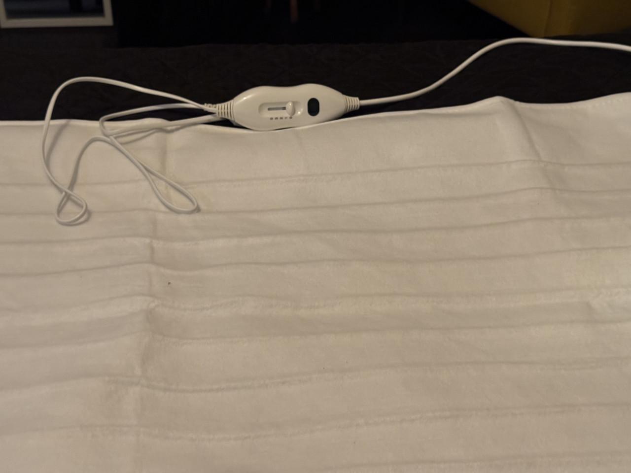 HEMA  Elektrische onderdeken 160x140