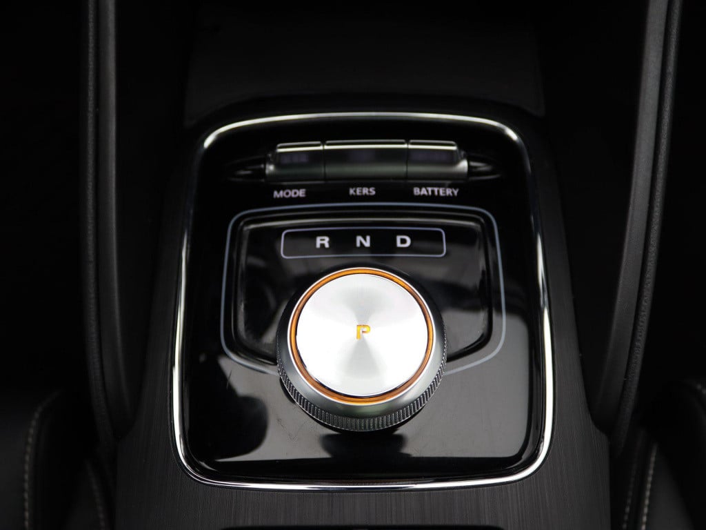 MG Zs-ev mg luxury 45 kwh | automaat | panorama dak | leder | navigatie | a