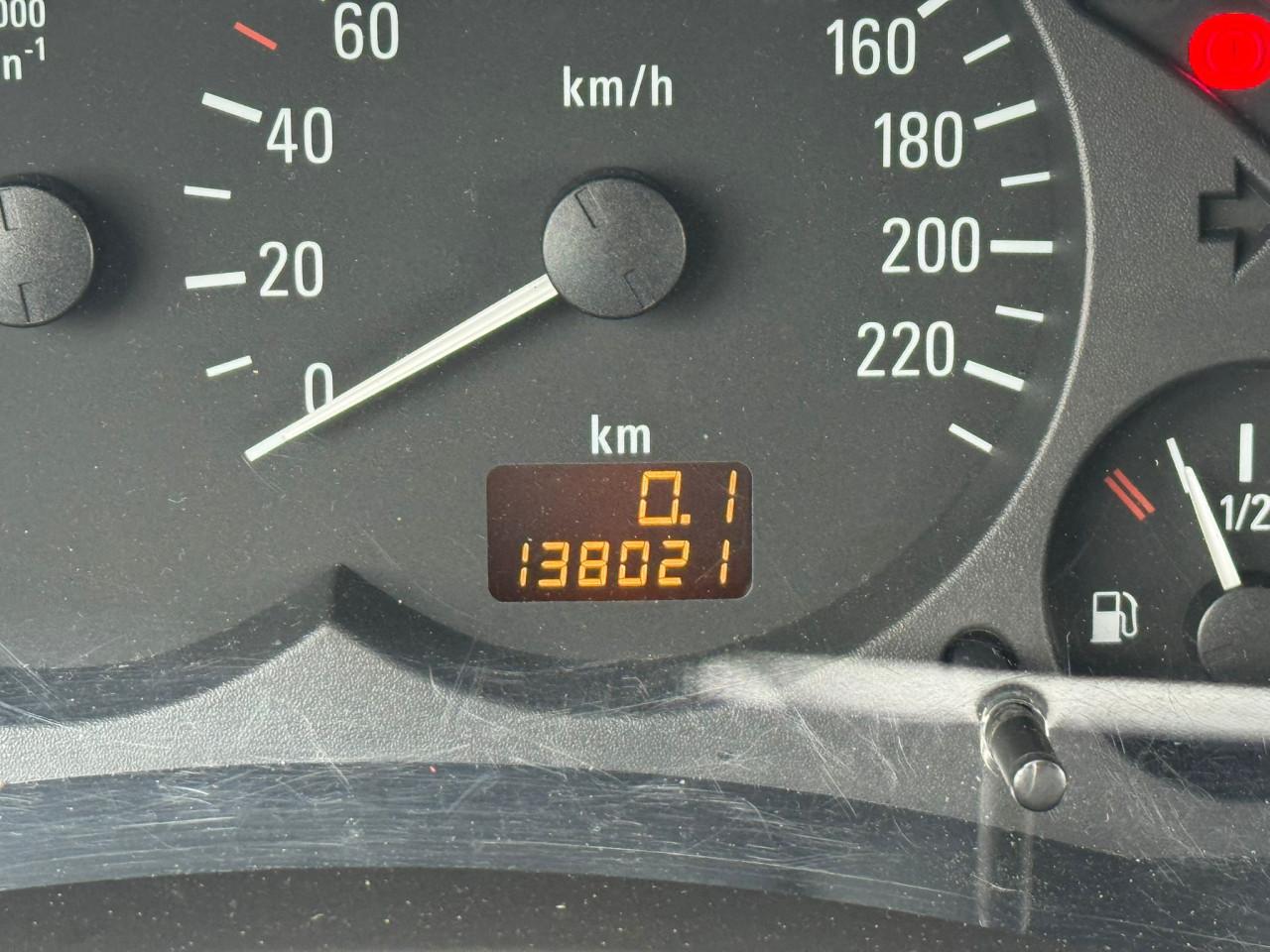 Opel meriva bj 2004  1500 euro