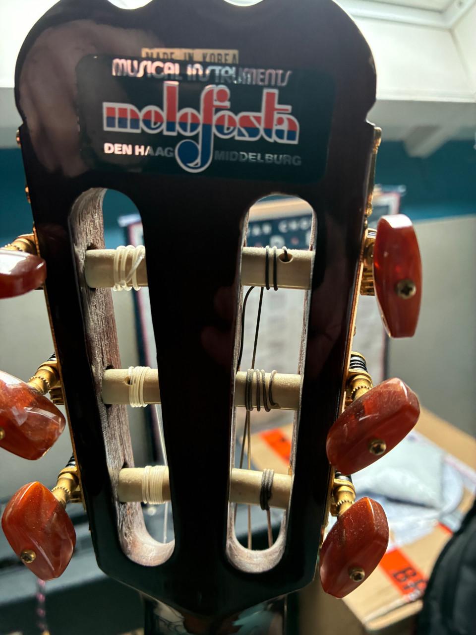 Vintage gitaar Concerter uit de 70-er jaren