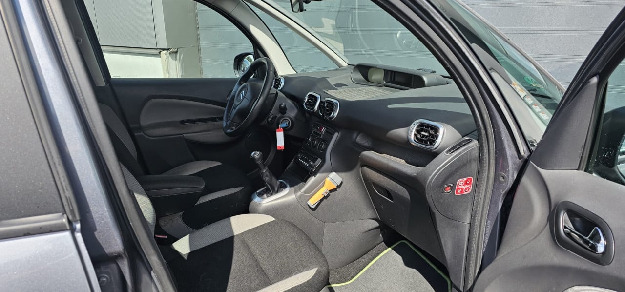 TE KOOP CITROEN PICASSO 1.4 VTI AURA EERSTE EIGENAAR EURO 5