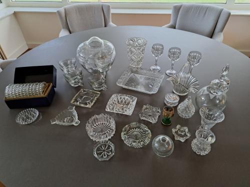 Vintage (kristal)glaswerk – vazen, schalen, glazen en decoratie