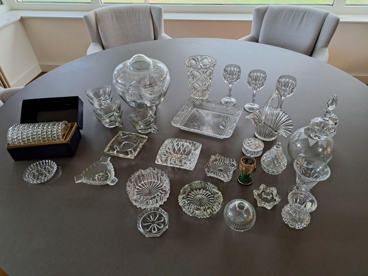 Vintage (kristal)glaswerk – vazen, schalen, glazen en decoratie