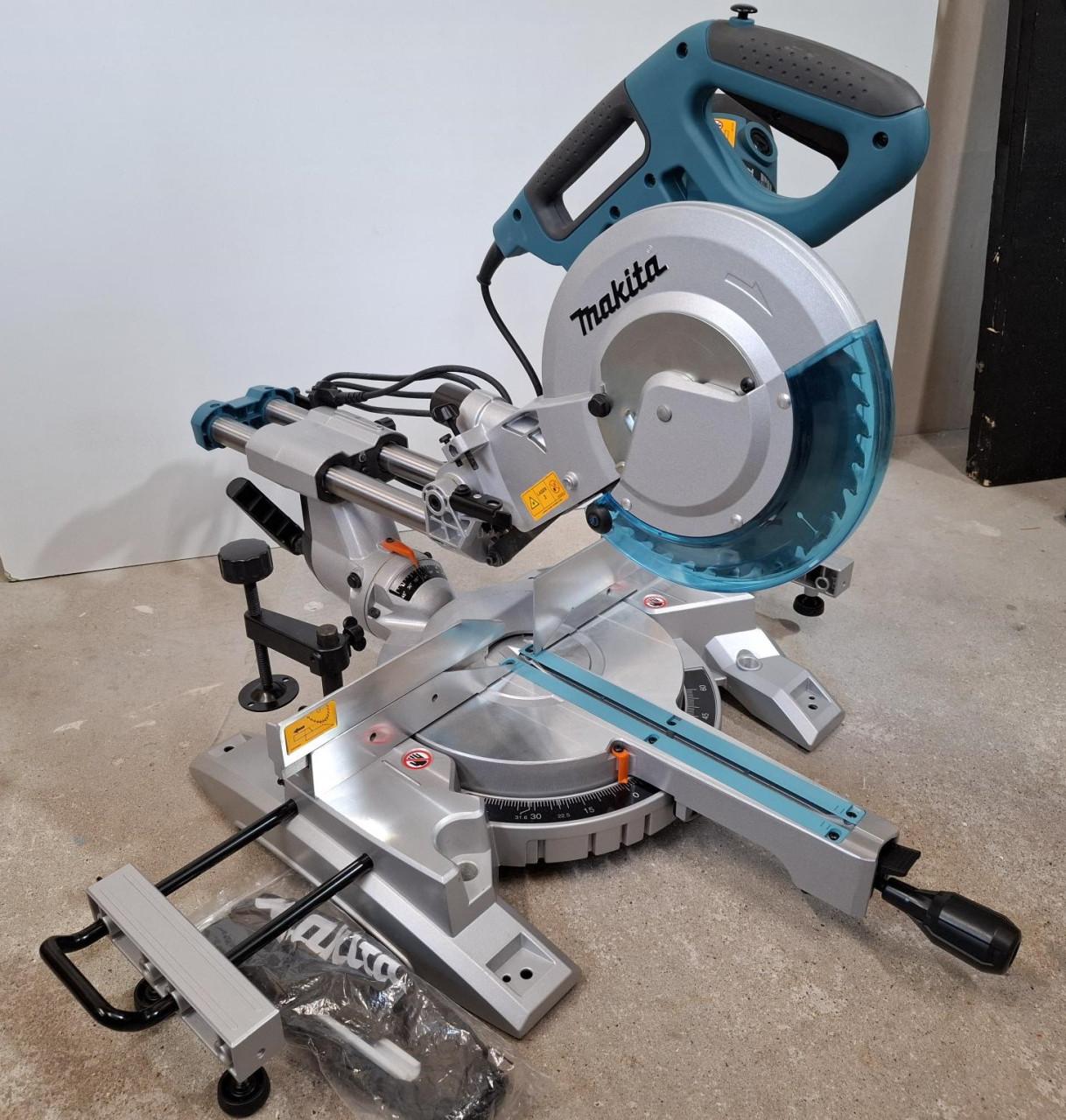 Makita LS1018L - afkortzaag