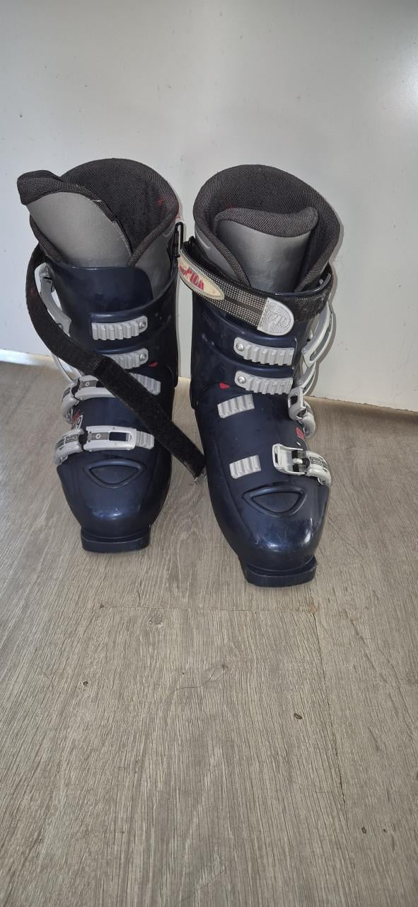 Skischoenen maat 45