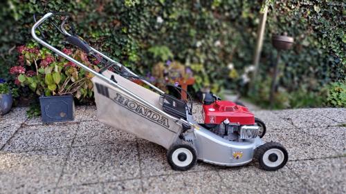 Honda HR 194 zelfrijdende grasmaaier 47 c.m maaibreedte