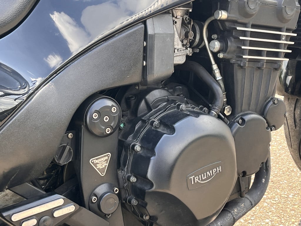 Triumph Speed Triple tour t300
