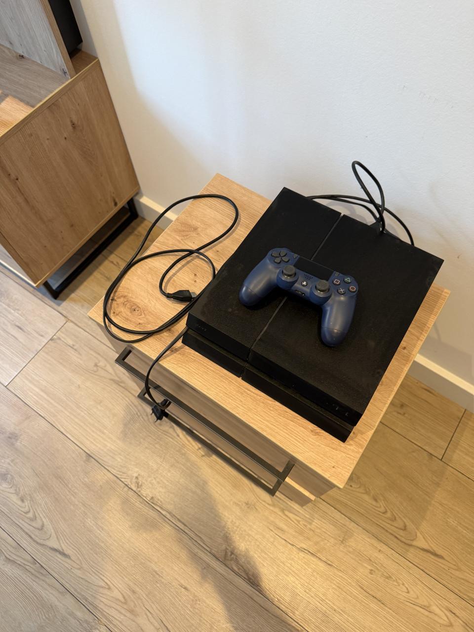 PlayStation 4 met 1 controller