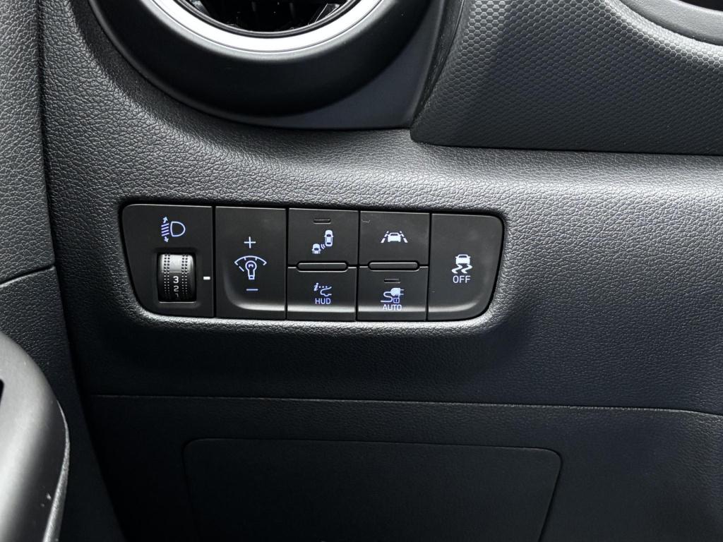 Hyundai Kona ev fashion 64 kwh soh 95% 3-fase lader!