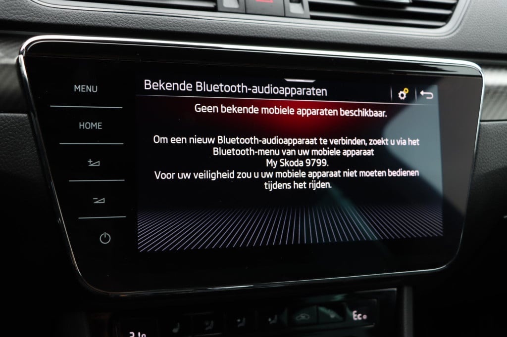 Skoda Superb combi 1.4 tsi iv sportline business 218pk dsg6