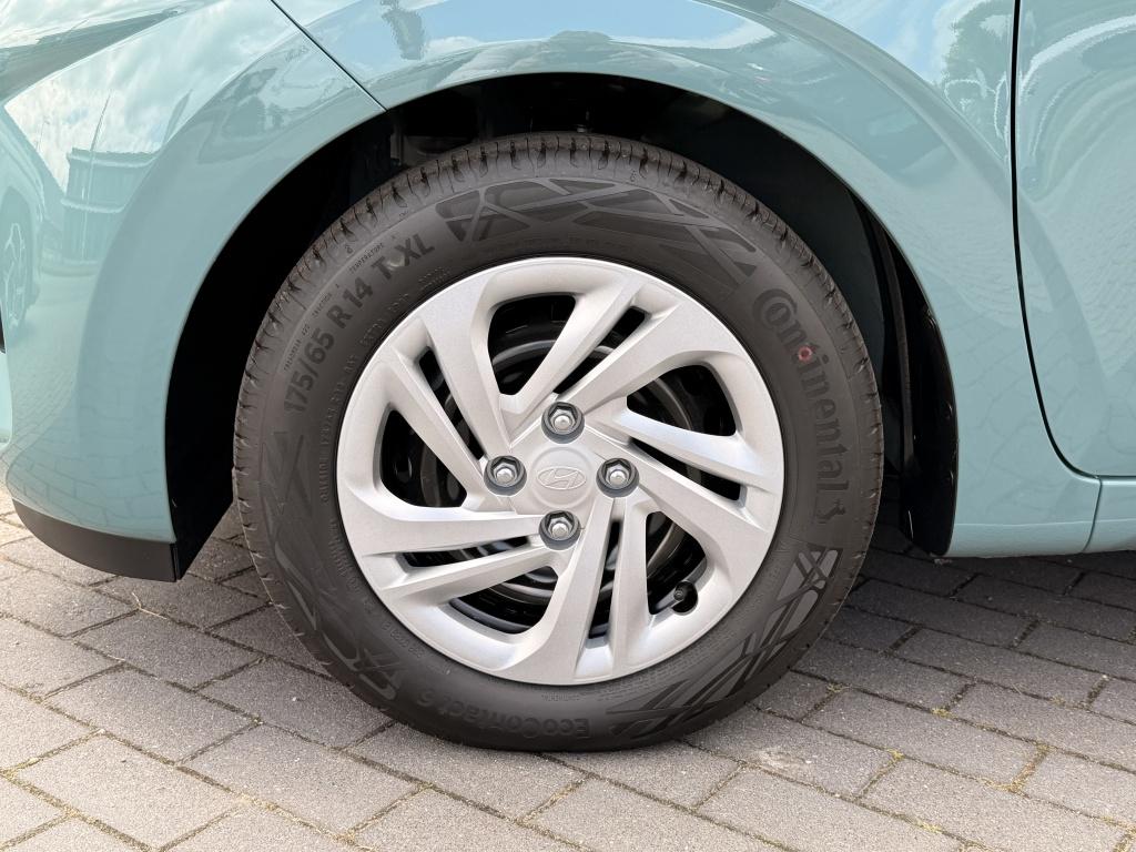 Hyundai I 10 1.0 comfort limited | navigatie | direct leverbaar | cruise co