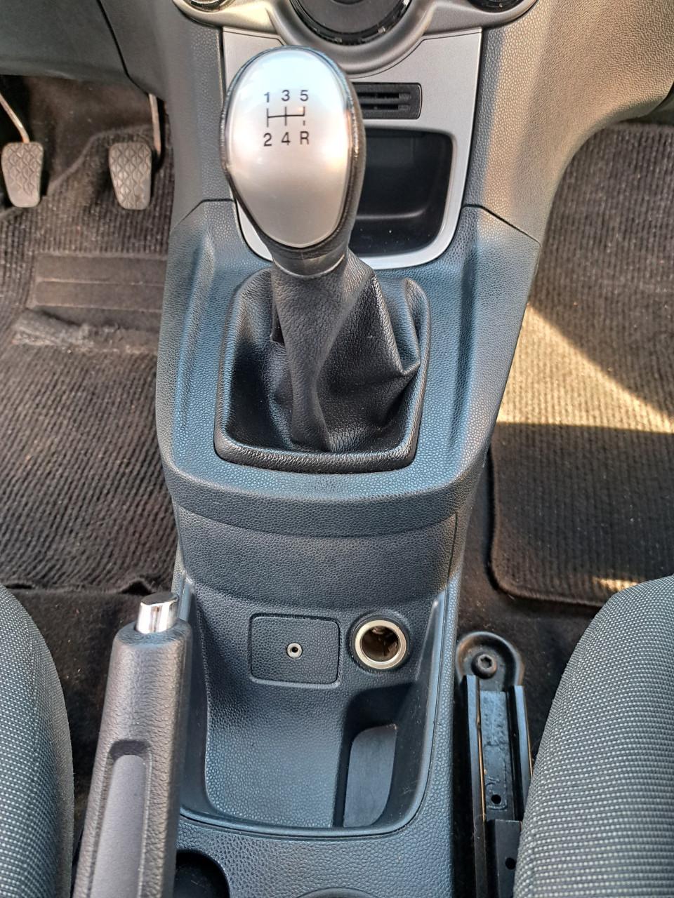 Ford fiesta 2011 1.25 Titanium 99.000 KM