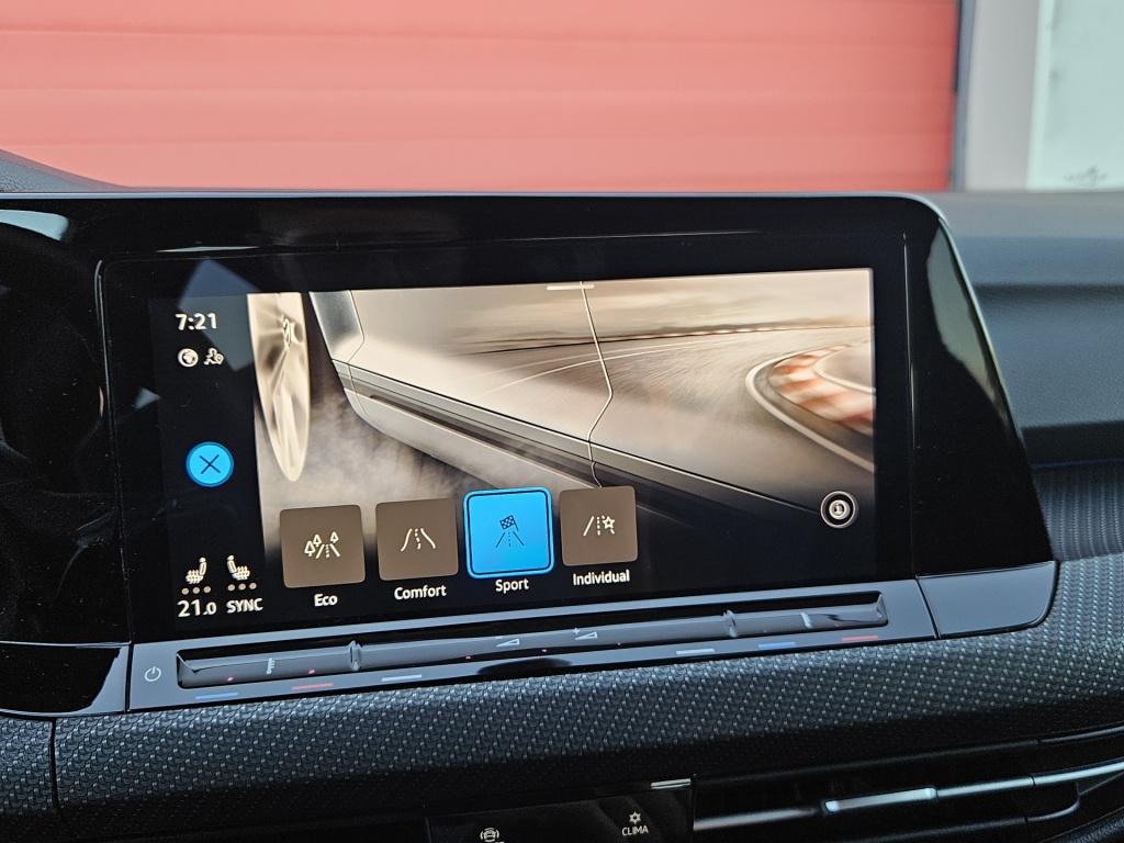 Volkswagen Golf 1.5 etsi r-line business | iq light | h/k | elek. trekhaak 