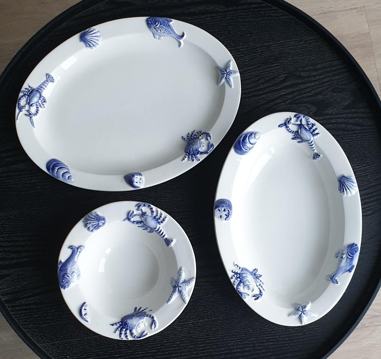 3 Prachtige schalen met visafbeeldingen 31, 28,5 en 18 cm doorsnede