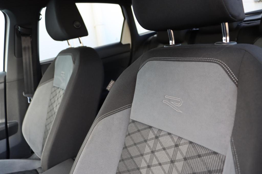 Volkswagen Taigo 1.0 tsi r-line 110pk dsg7 | carplay | adaptive | camera