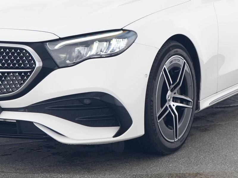 Mercedes-Benz E-Klasse estate 300 e amg plug-in hybride | amg line | night 