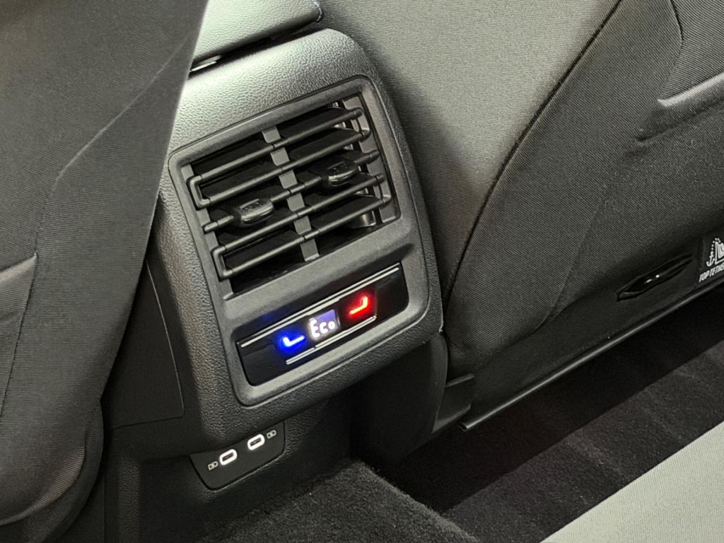 Volkswagen Golf 1.5 ehybrid gte | black style | iq light | camera | head-up