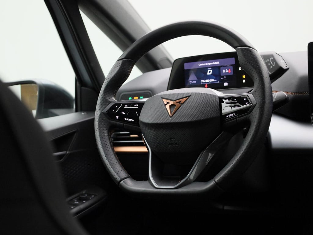 Cupra Born business 62 kwh | navigatie | apple carplay / android auto | ach