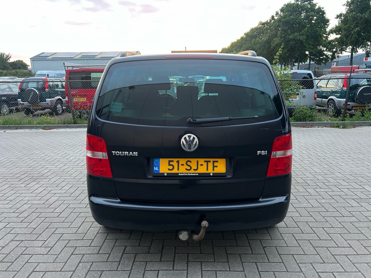 Volkswagen Touran 1.6-16V FSI Jaar Apk