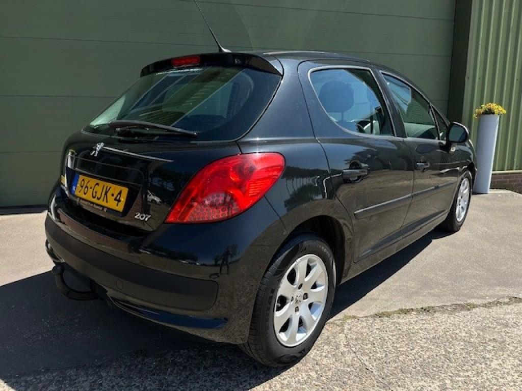 Peugeot 207 1.4 vti cool 'n blue